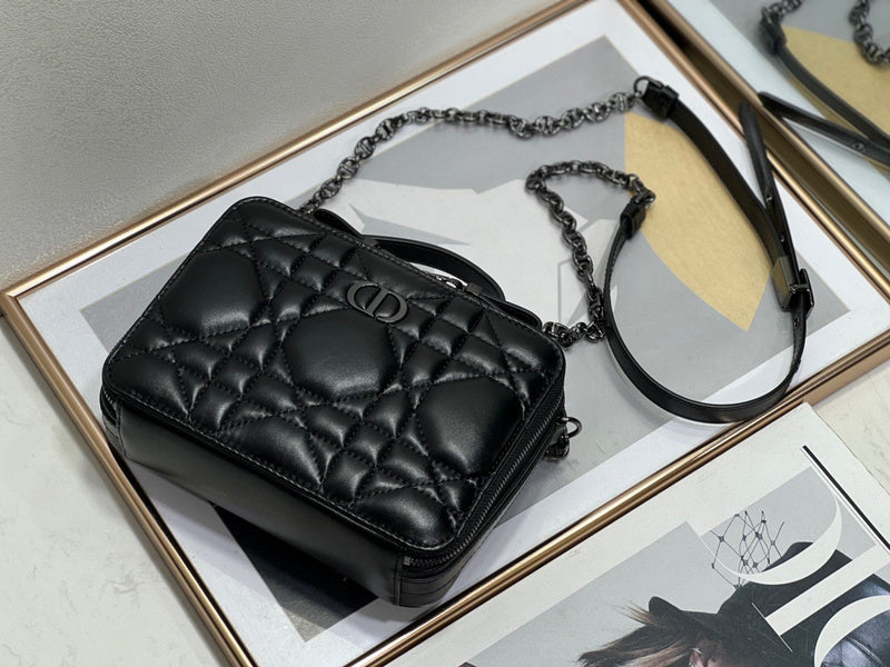 ENT - DOR Bags - 679