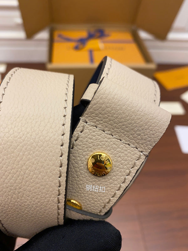 I W Fashion Lu-Vi bags - 17235