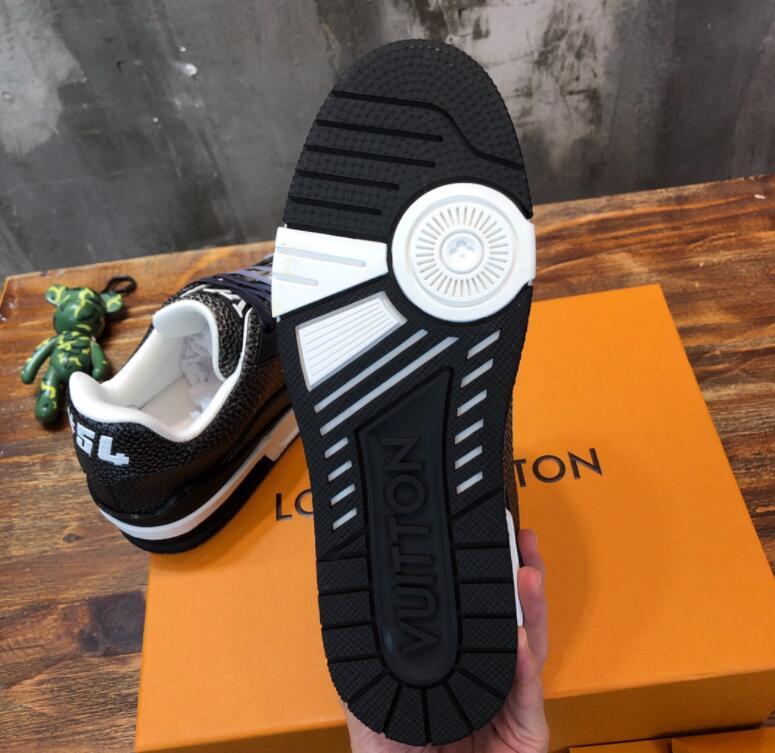 Chloe’s Picks - LOV Men Shoes - 1074
