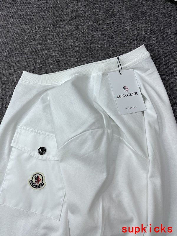 Moncler Luxury Cloth