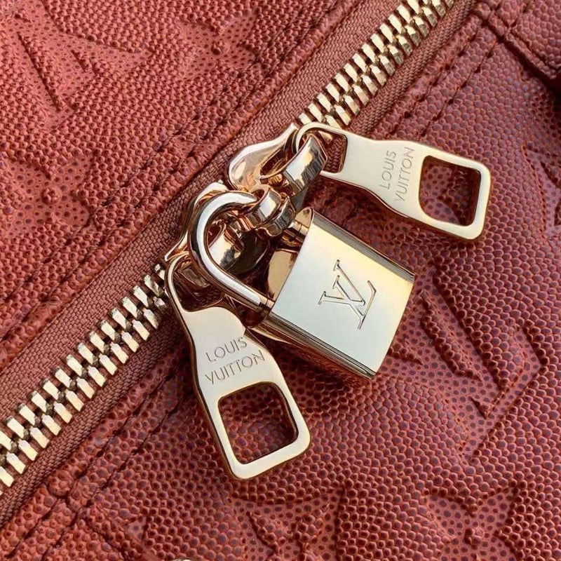 I W Fashion Lu-Vi bags - 17273