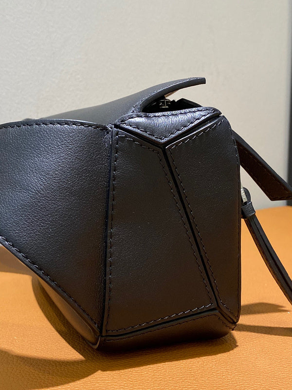 PHA - LWO Bags - 207