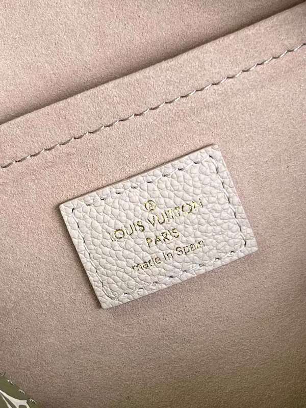 LOV2 Bags - Luxurious Bags  635