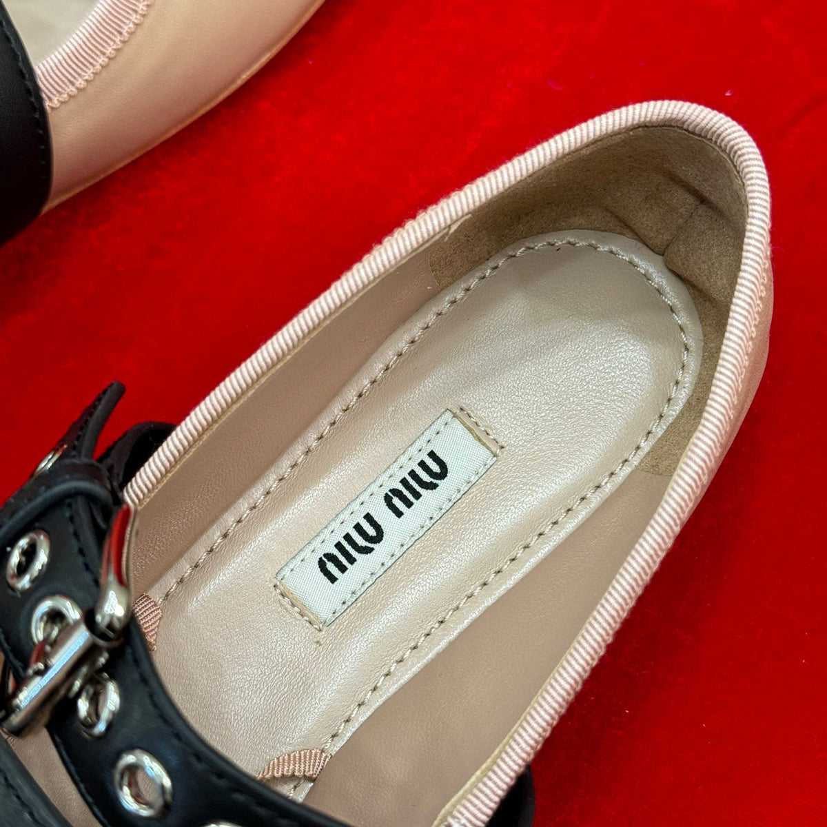 MIU M BALLERINA FLATS