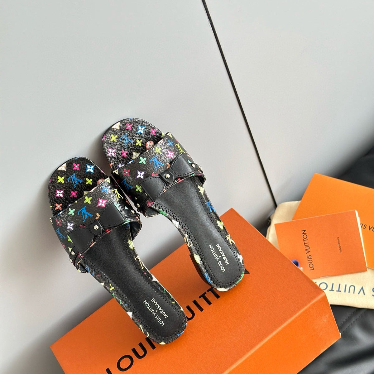 LOU MULES
