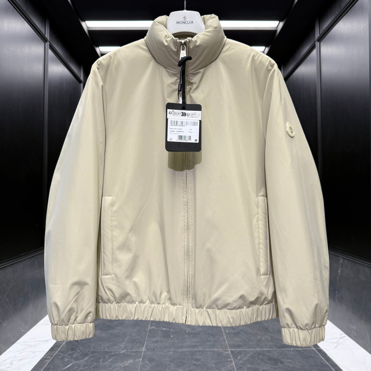 MONC LUSERNA JACKET