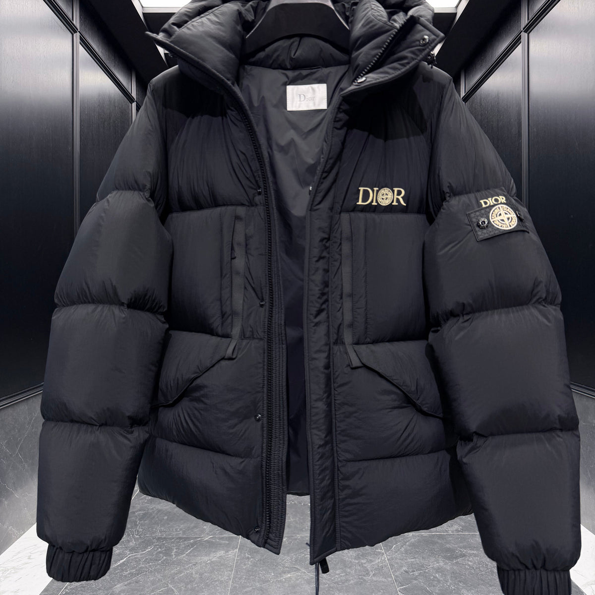 CD x STONE I JACKET