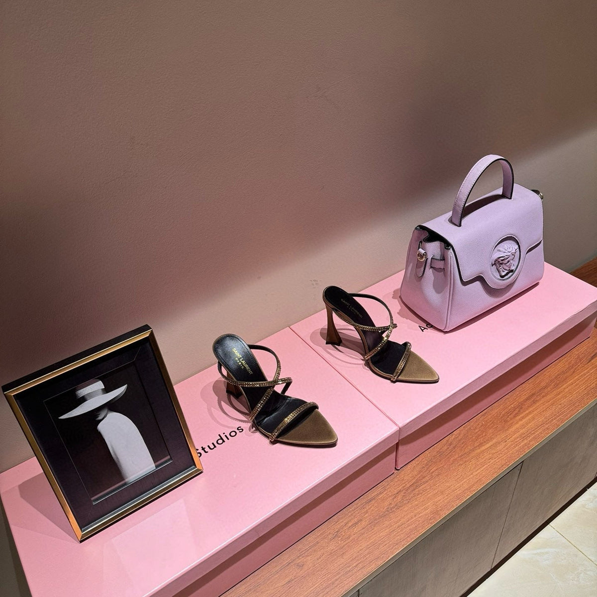 SL HEELS