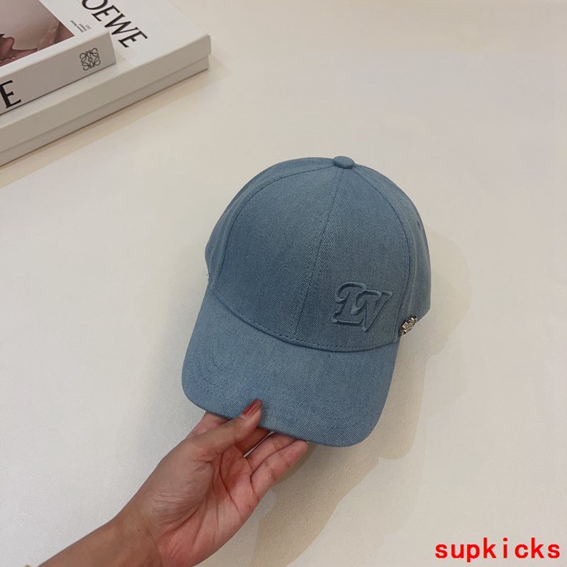 Louis Vuitton Luxury Cap
