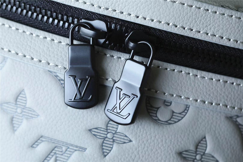 I W Fashion Lu-Vi bags - 9563
