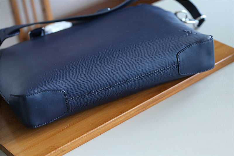 I W Fashion Lu-Vi bags - 9881