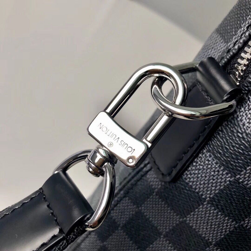 I W Fashion Lu-Vi bags - 17897