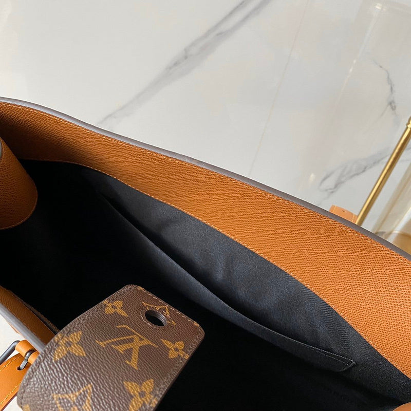 I W Fashion Lu-Vi bags - 17769