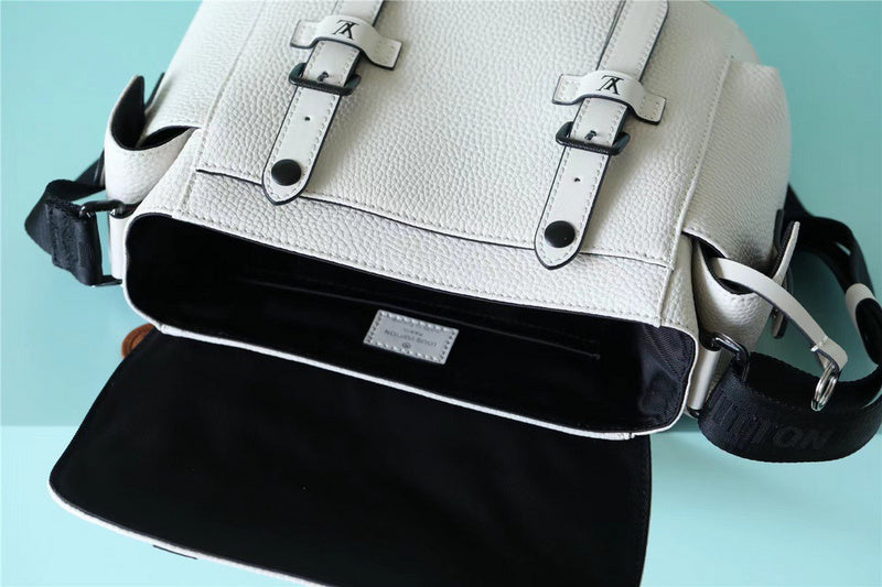 I W Fashion Lu-Vi bags - 10080