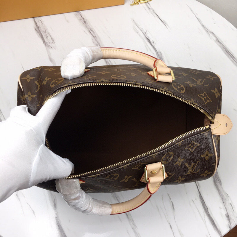 LOV2 Bags - Luxurious Bags  385