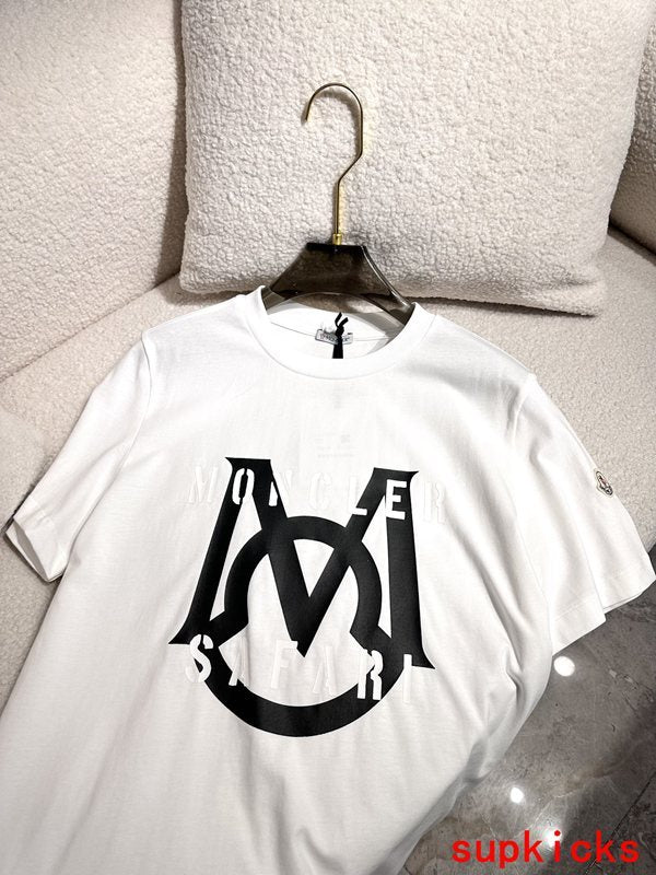 Moncler Luxury Cloth