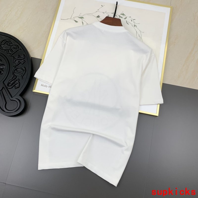 Moncler Luxury Cloth