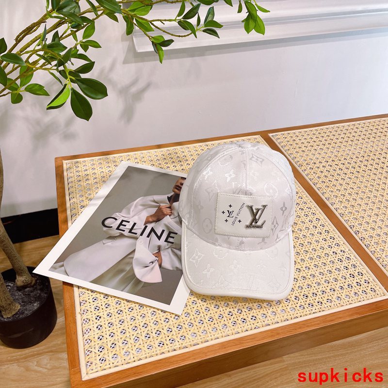 Louis Vuitton Luxury Cap