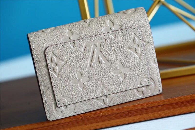I W Fashion Lu-Vi bags - 8950