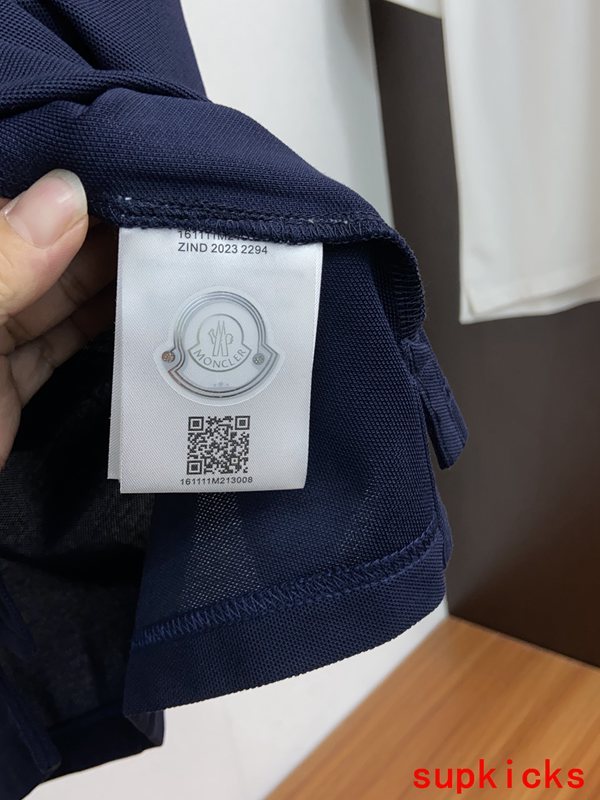 Moncler Luxury Cloth