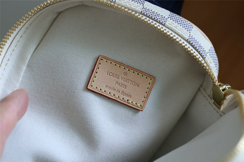 I W Fashion Lu-Vi bags - 9388