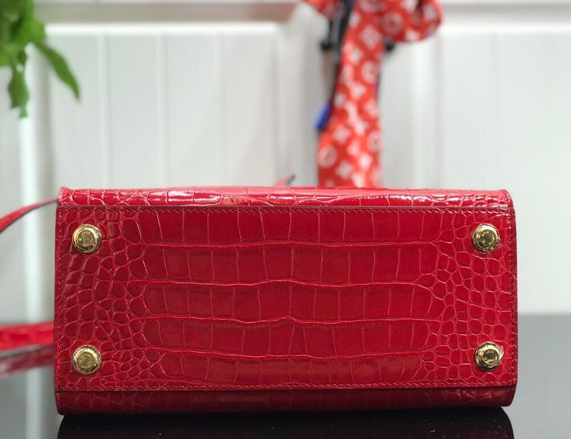 Chloe’s Picks - LOV Bags - 2673