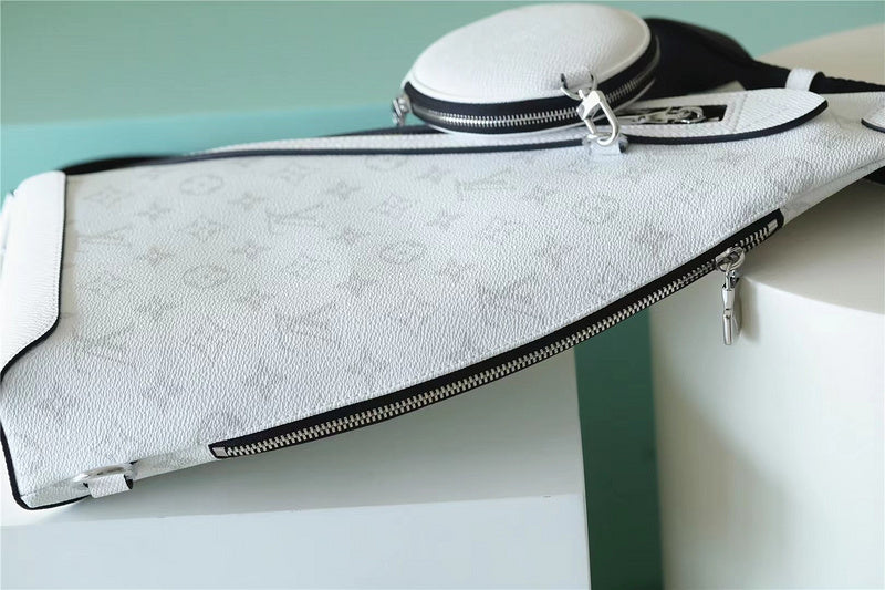 I W Fashion Lu-Vi bags - 9947