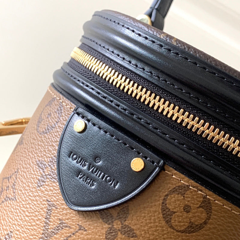 I W Fashion Lu-Vi Bags - 16872
