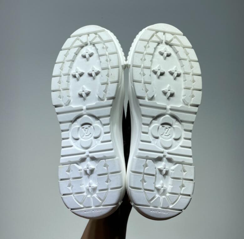 Chloe’s Picks - LOV Men Shoes - 1005