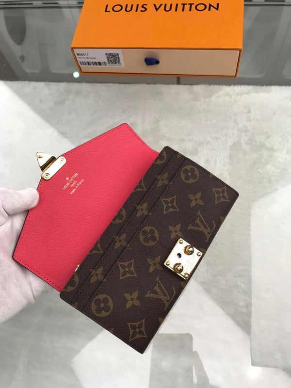 I W Fashion Lu-Vi bags - 9132