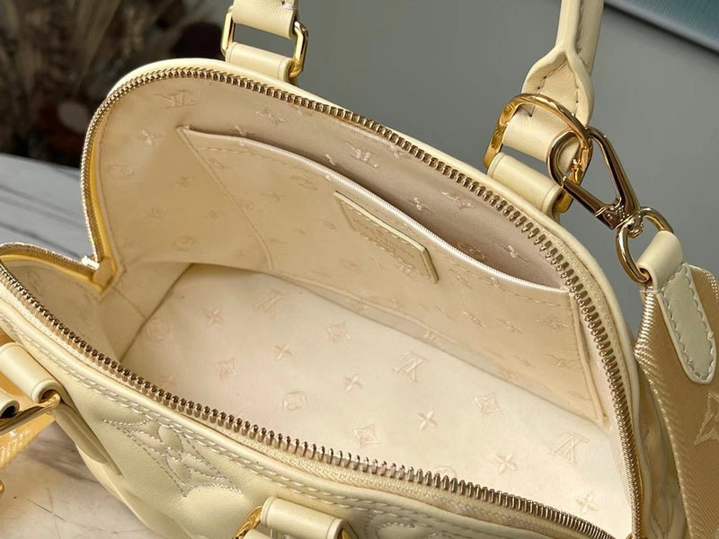 I W Fashion Lu-Vi Bags - 16616