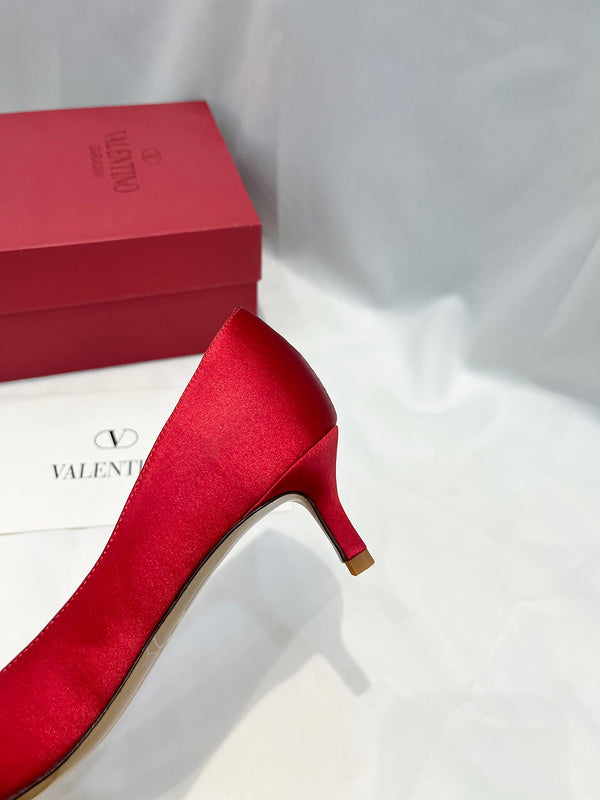 Valentino GARAVANI Luxury Shoes