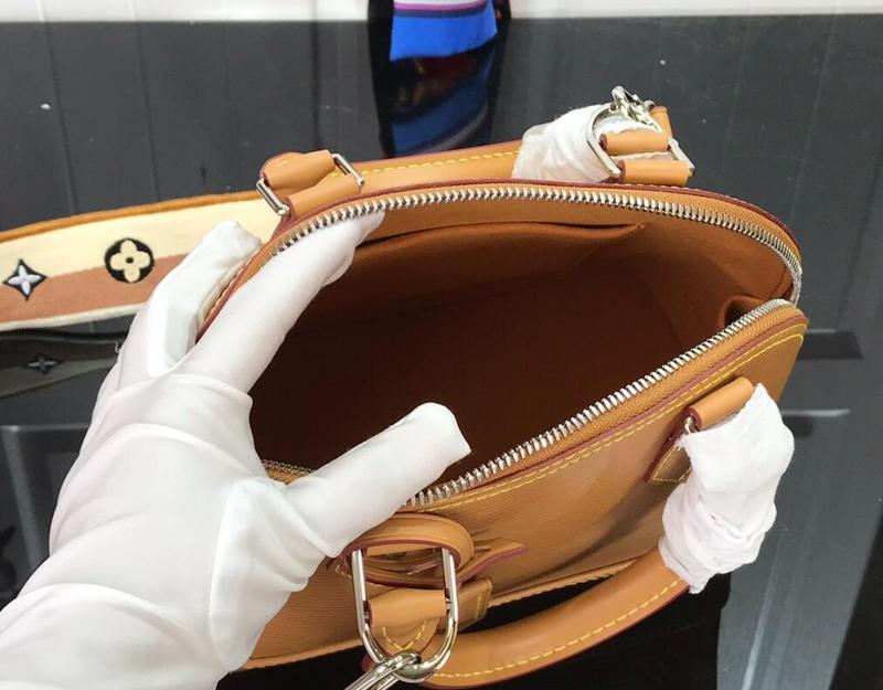 Chloe’s Picks - LOV Bags - 2435