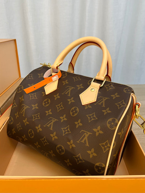 I W Fashion Lu-Vi Bags - 16780