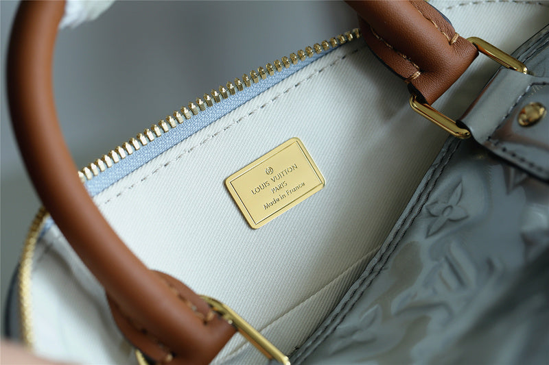 I W Fashion Lu-Vi bags - 8273