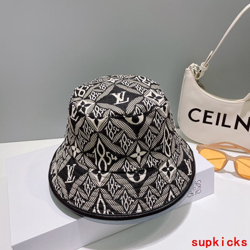 Louis Vuitton Luxury Cap