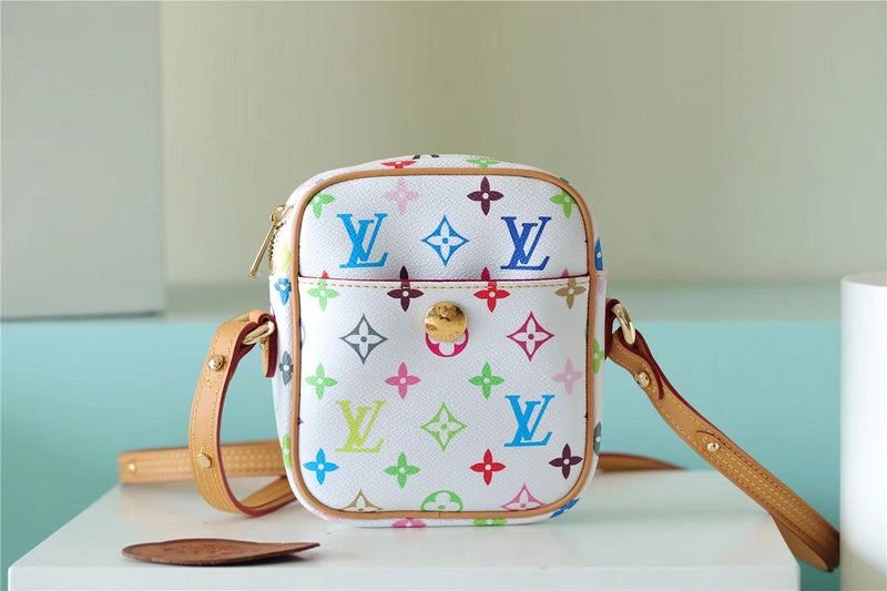 I W Fashion Lu-Vi bags - 8845