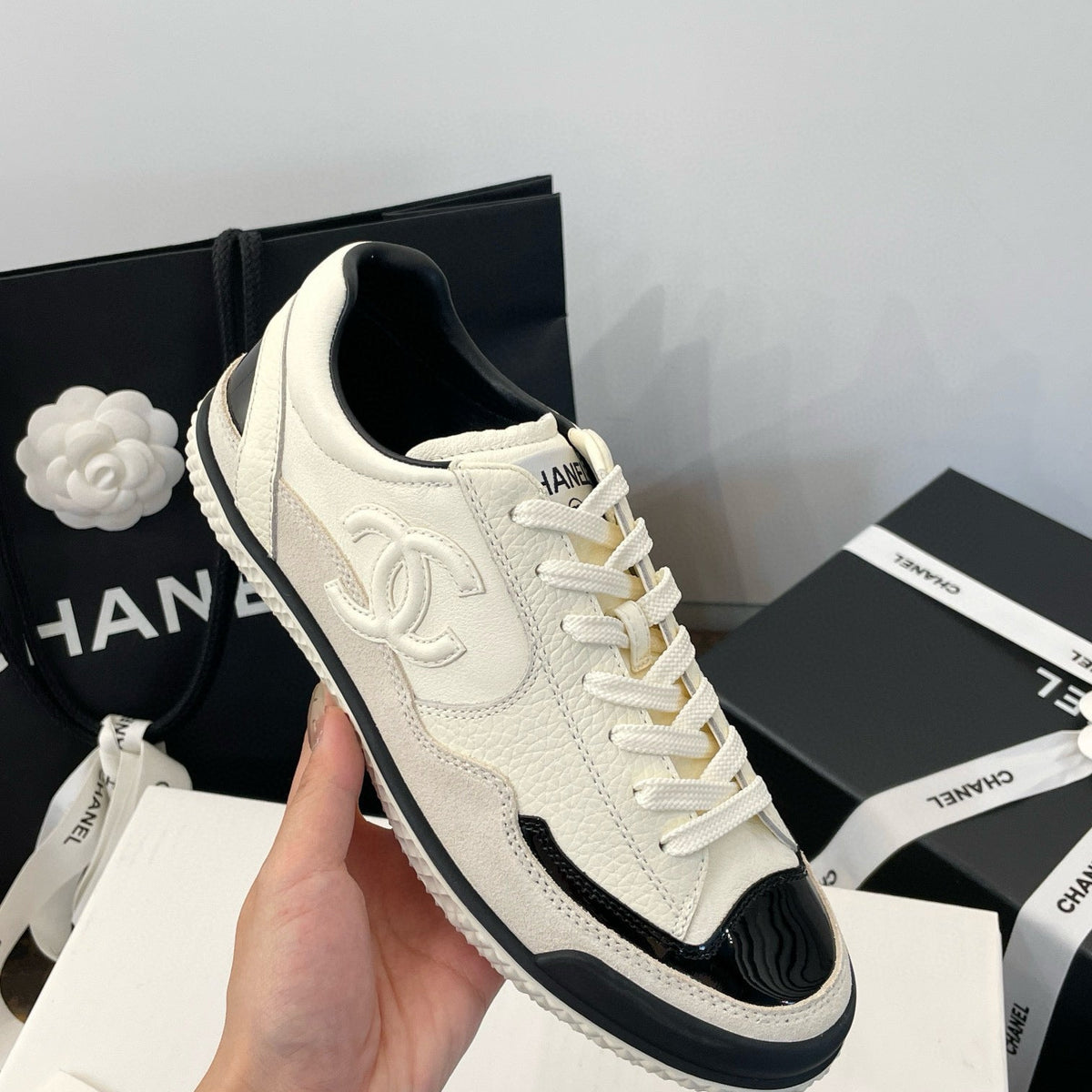CC SNEAKER