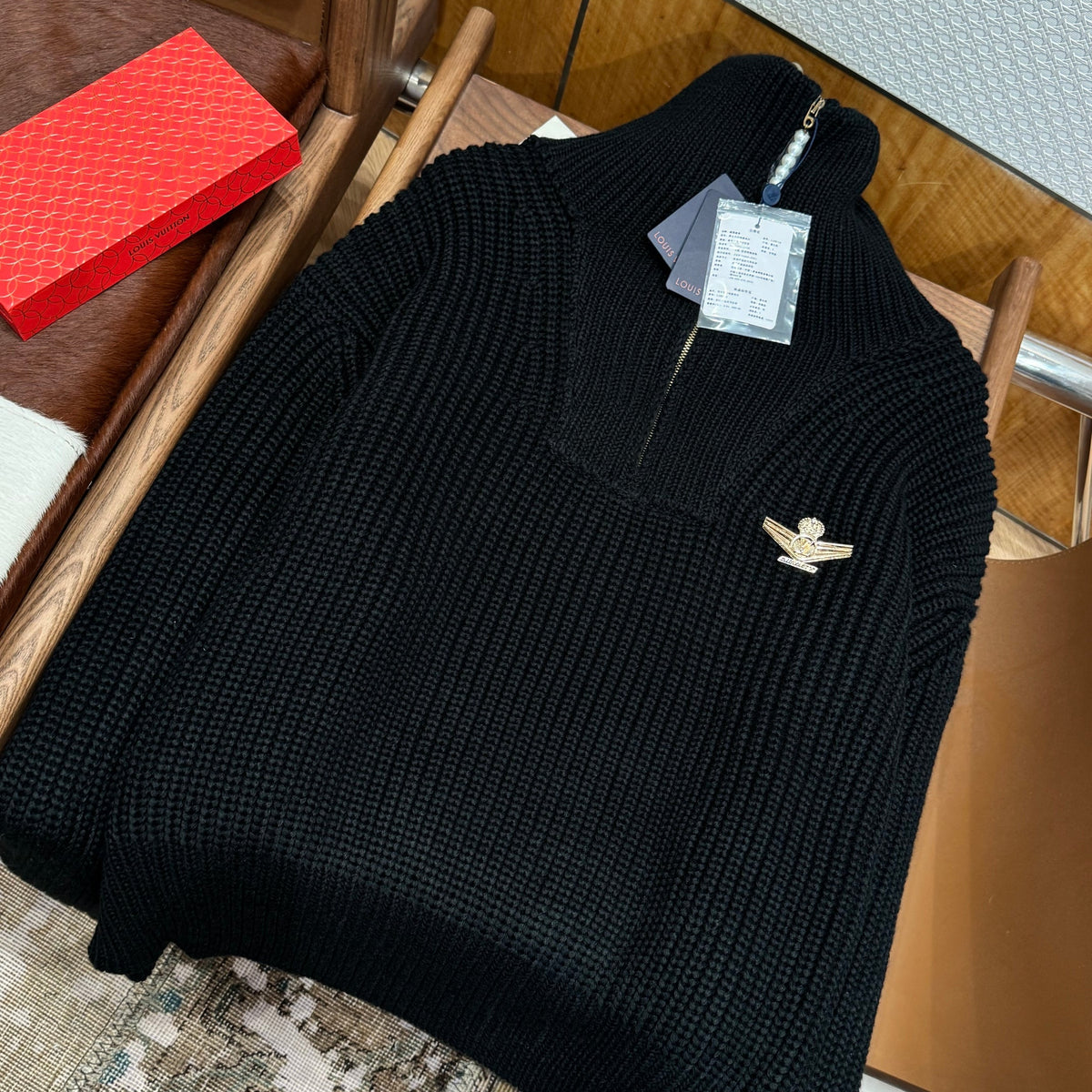 LOU JUMPER