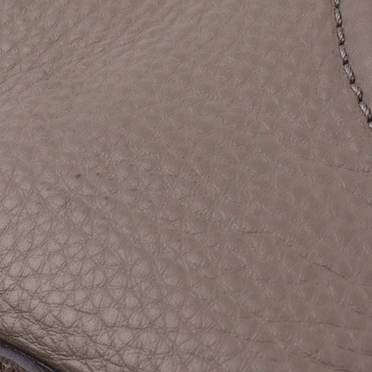 Gucci Soho Tote Medium in Grey.