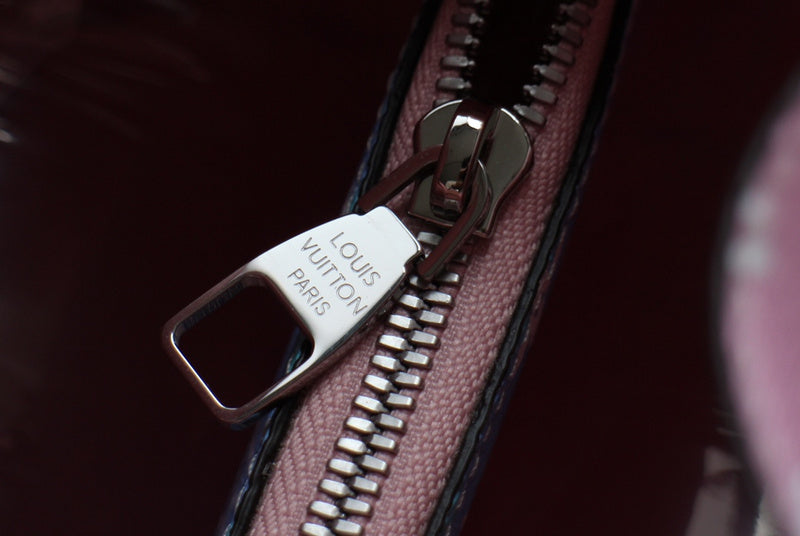 LOV2 Bags - Luxurious Bags  2694