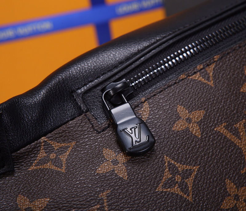 I W Fashion Lu-Vi bags - 17671
