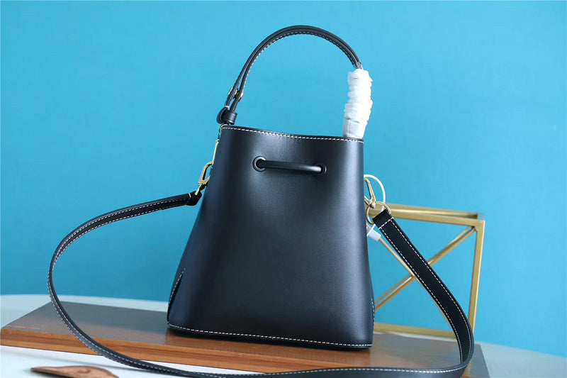 I W Fashion Lu-Vi bags - 8547