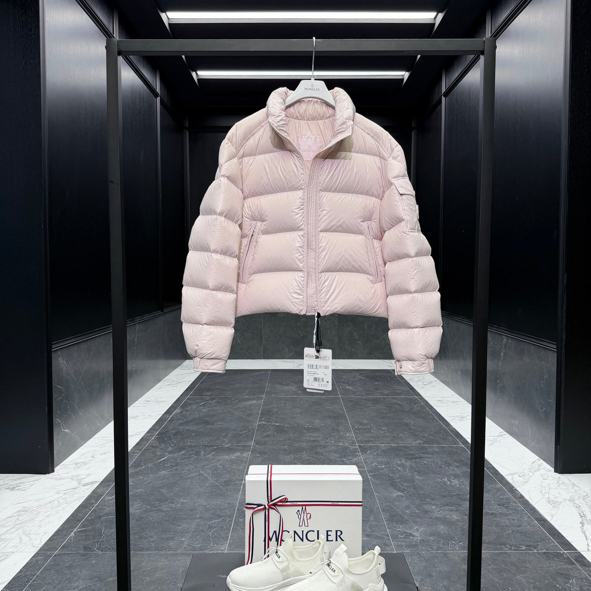 MONC PETRA JACKET
