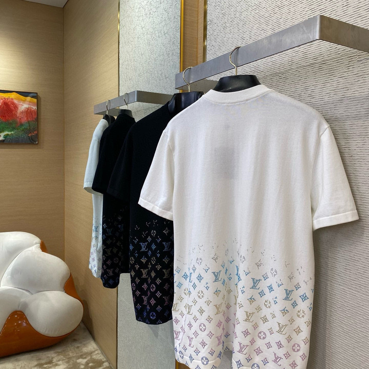 LOU T-SHIRT