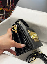 new-designer-premium-bags-nm7144