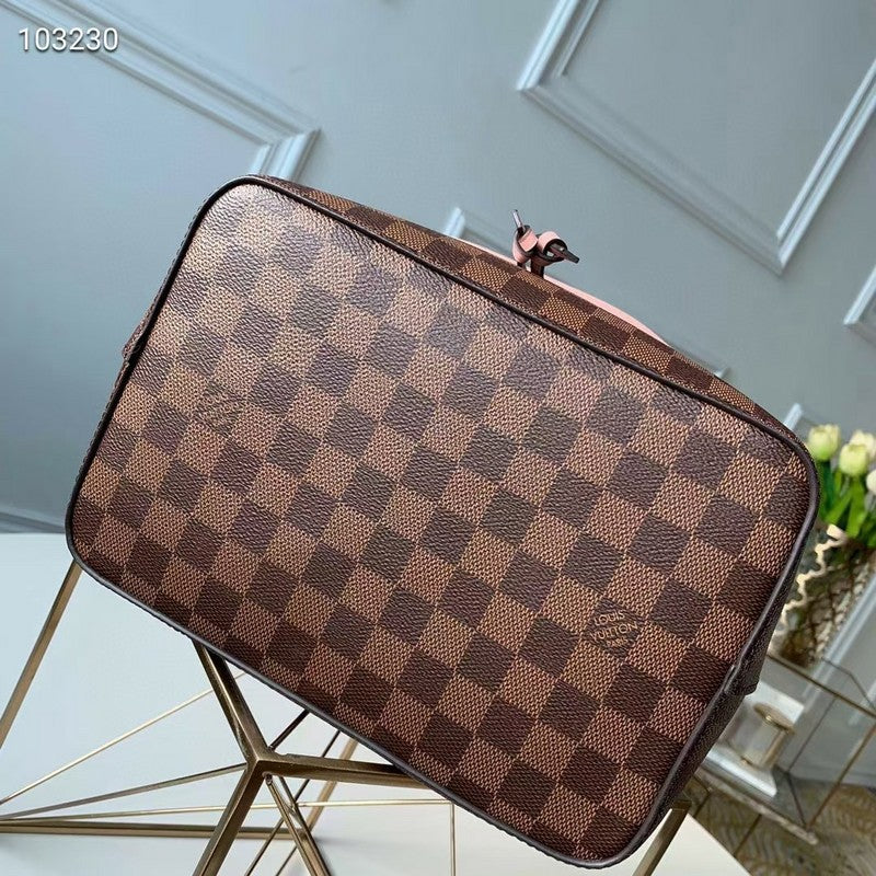 I W Fashion Lu-Vi bags - 17225