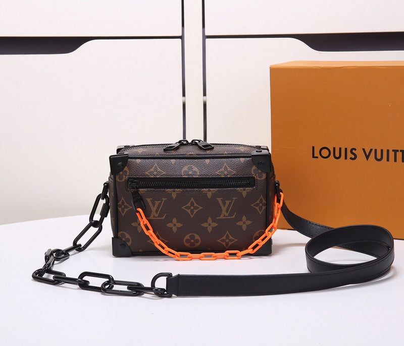 I W Fashion Lu-Vi bags - 17815