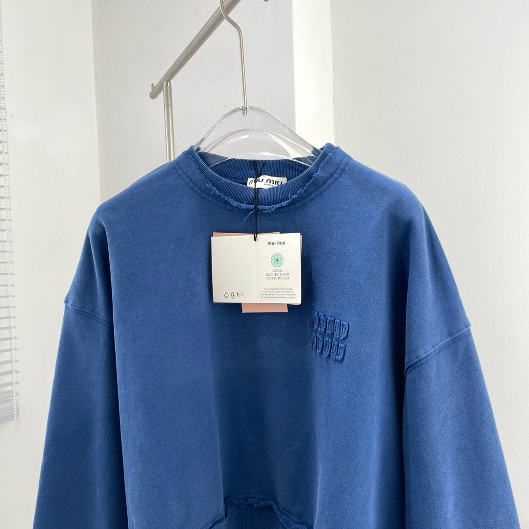 MIU M SWEATSHIRT