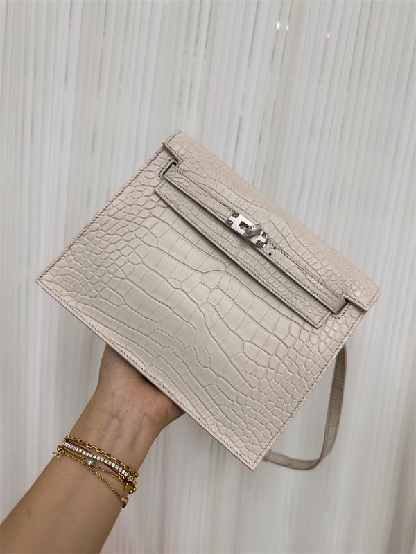 PHA - HMS Bags - 719